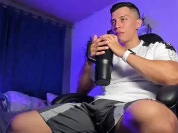 Photos of thomsevery_ from Chaturbate is Freechat