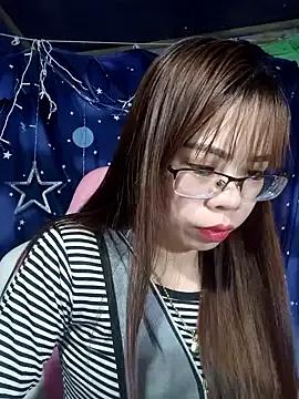 Try the hottest girls free webcams as they get au naturel and get naked fulfilling your nuttiest whims.