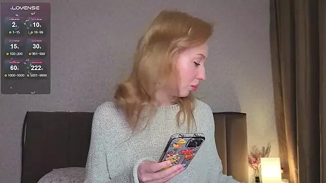 _MiaCutie_ from StripChat is Freechat