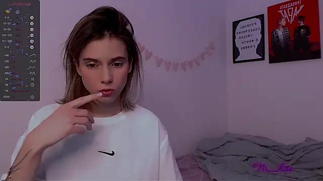 _ni_kiss from StripChat