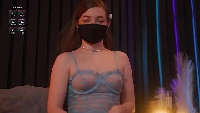aarimass from StripChat