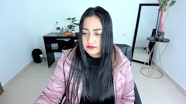 Adele_Sweett from StripChat is Freechat