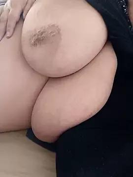Try the hottest girls free webcams as they get au naturel and get naked fulfilling your nuttiest whims.