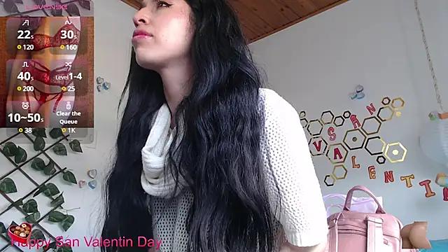 Try the hottest girls free webcams as they get au naturel and get naked fulfilling your nuttiest whims.