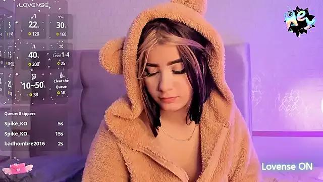 Akira_Sweet_ from StripChat is Freechat