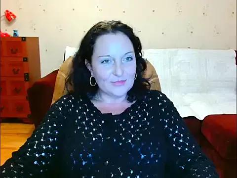 Try the hottest girls free webcams as they get au naturel and get naked fulfilling your nuttiest whims.