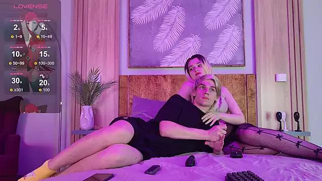 Try the hottest girls free webcams as they get au naturel and get naked fulfilling your nuttiest whims.