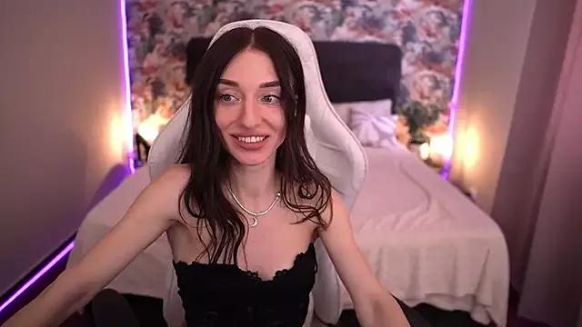 Try the hottest girls free webcams as they get au naturel and get naked fulfilling your nuttiest whims.