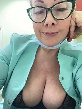 Try the hottest girls free webcams as they get au naturel and get naked fulfilling your nuttiest whims.