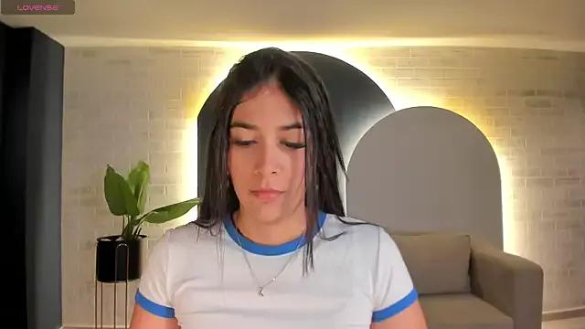 AliceCrawford webcams show profile image 