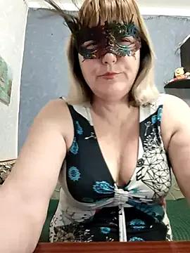 AliceGold523 from StripChat is Freechat
