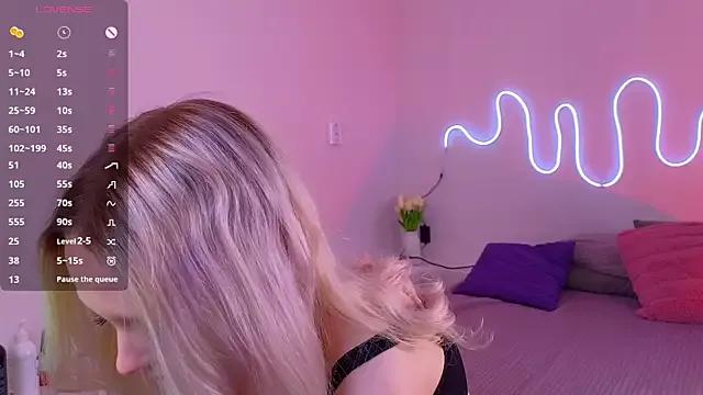 Try the hottest girls free webcams as they get au naturel and get naked fulfilling your nuttiest whims.