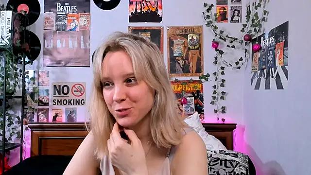 Try the hottest girls free webcams as they get au naturel and get naked fulfilling your nuttiest whims.