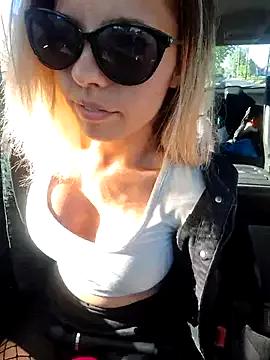 Try the hottest girls free webcams as they get au naturel and get naked fulfilling your nuttiest whims.