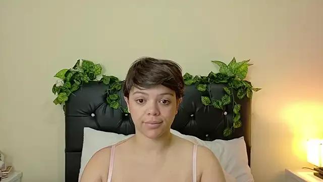 Amanda_sweet from StripChat
