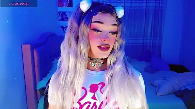 Amaya_girl from StripChat is Freechat