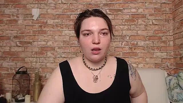 Amelia_Kiss_ from StripChat is Freechat