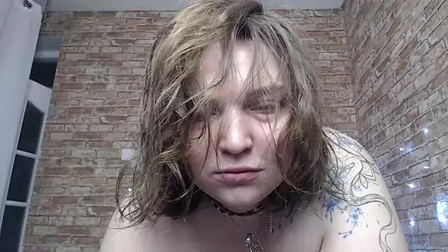 Try the hottest girls free webcams as they get au naturel and get naked fulfilling your nuttiest whims.