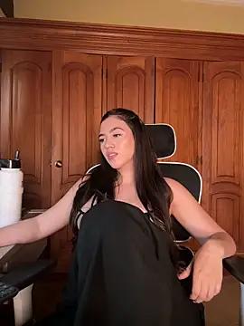 Try the hottest girls free webcams as they get au naturel and get naked fulfilling your nuttiest whims.