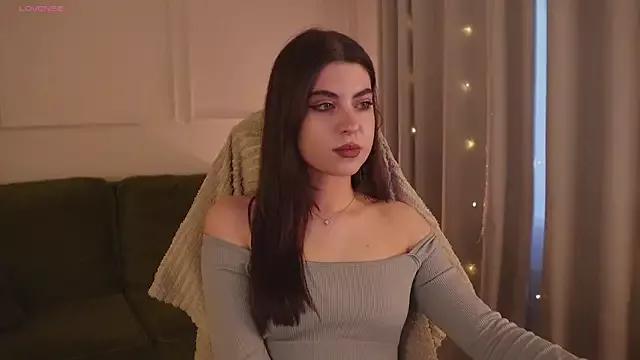 Amelia_Rubbin from StripChat is Freechat