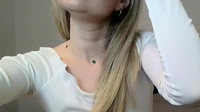 anabellaa from StripChat