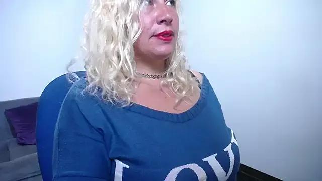 Try the hottest girls free webcams as they get au naturel and get naked fulfilling your nuttiest whims.