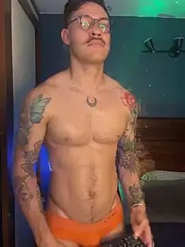 Andy_Stivens from StripChat is Freechat