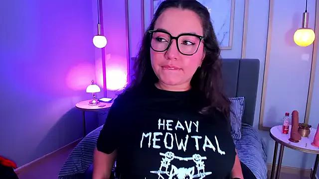 anny_paris from StripChat is Freechat