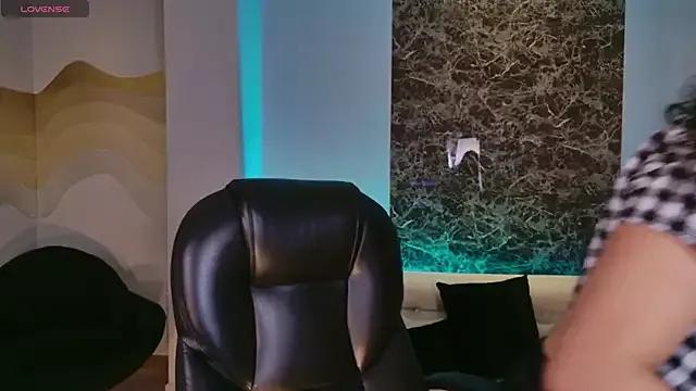 AprilRhodes from StripChat is Freechat