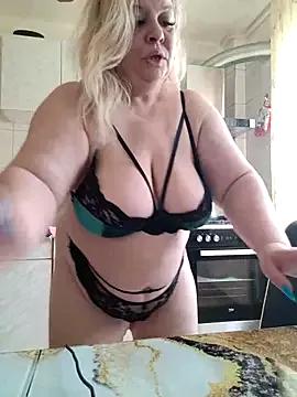 AriannaMilf from StripChat