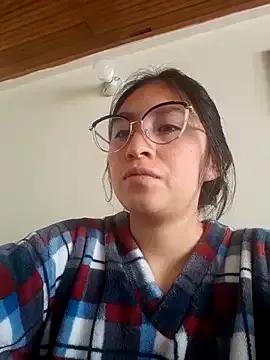 Arielle_lov from StripChat is Freechat
