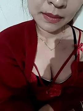 Try the hottest girls free webcams as they get au naturel and get naked fulfilling your nuttiest whims.