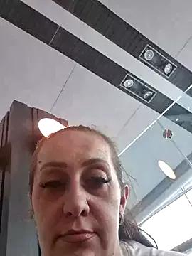 AvaLloyd from StripChat