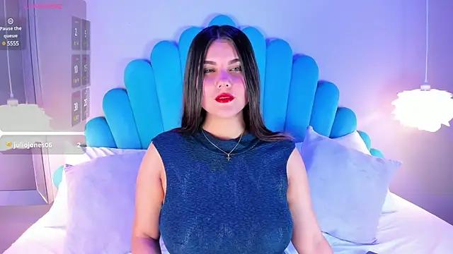 Azahara18 from StripChat