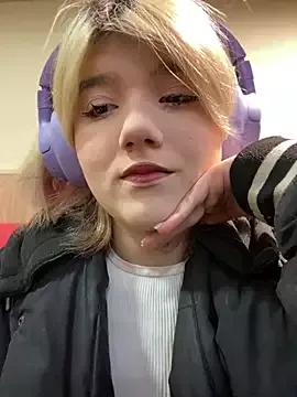 Baby__Naughty from StripChat