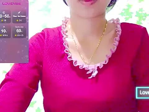 beegirl09 from StripChat is Freechat