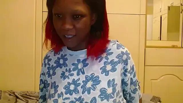Blackqueennx from StripChat is Freechat
