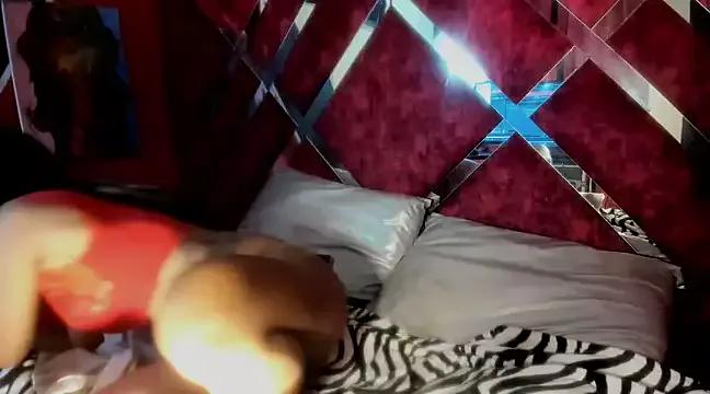 Blackstar02_ from StripChat is Freechat