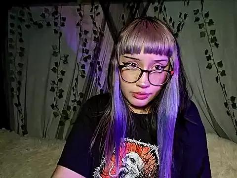 blue_katt from StripChat is Freechat