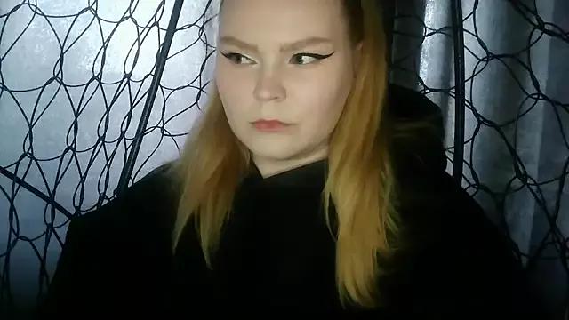 blushing_star from StripChat is Freechat