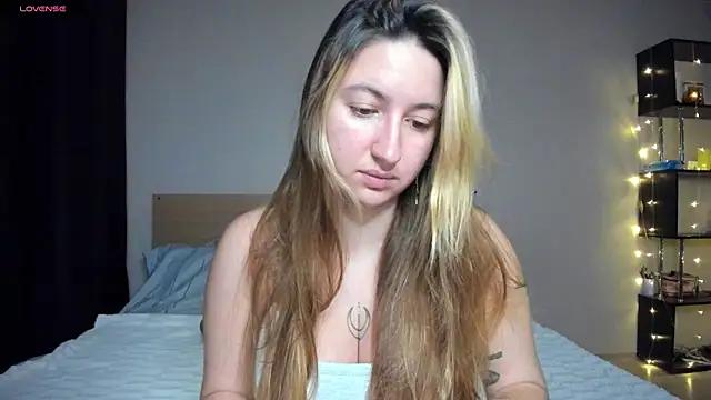 BonBon_ from StripChat