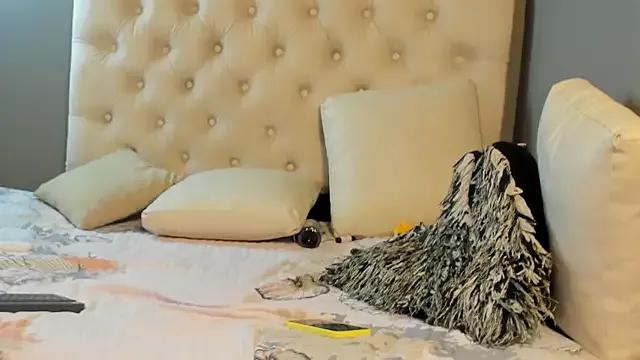 bradley_smith from StripChat is Freechat