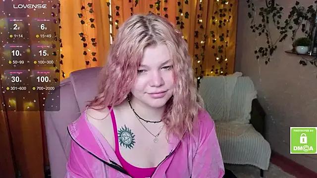 Try the hottest girls free webcams as they get au naturel and get naked fulfilling your nuttiest whims.