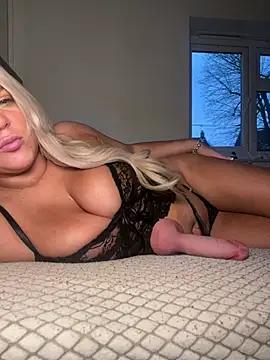 Try the hottest girls free webcams as they get au naturel and get naked fulfilling your nuttiest whims.