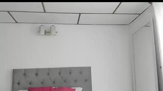 Camila_olson11 from StripChat is Freechat