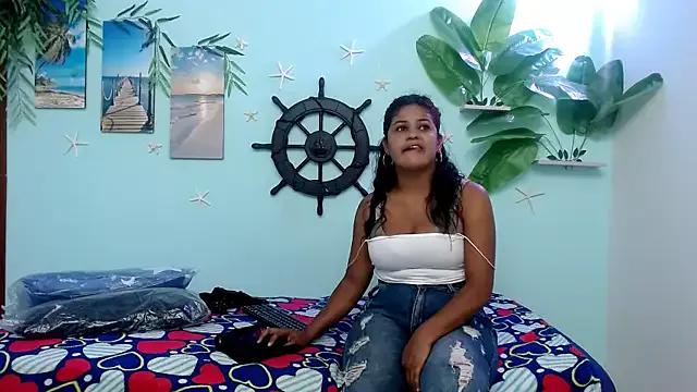 camilaclub18 from StripChat is Freechat