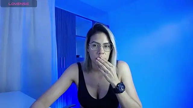 Try the hottest girls free webcams as they get au naturel and get naked fulfilling your nuttiest whims.
