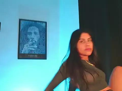 capriciousqueen from StripChat is Freechat