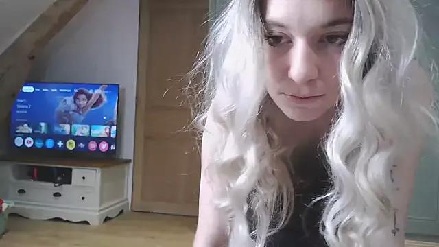 Try the hottest girls free webcams as they get au naturel and get naked fulfilling your nuttiest whims.