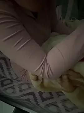 Caroline_one from StripChat is Freechat